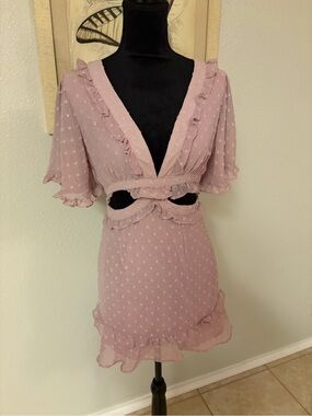 Cellecci Ruffle Cutout Mini Dress in Dusty Pink Small NWT